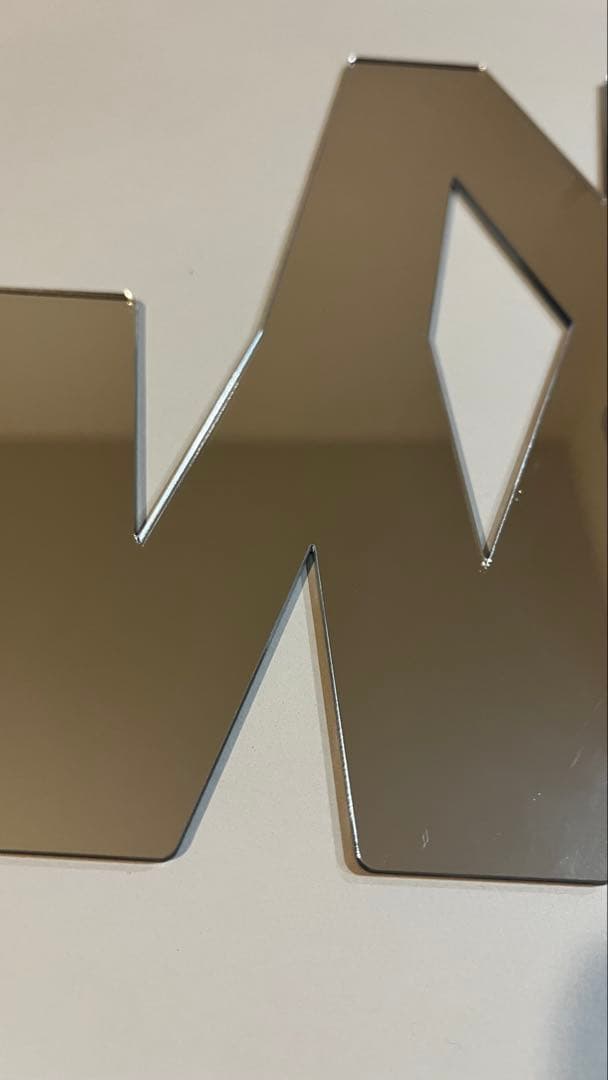 “NO WAR” placard（Mirror） 北山雅和