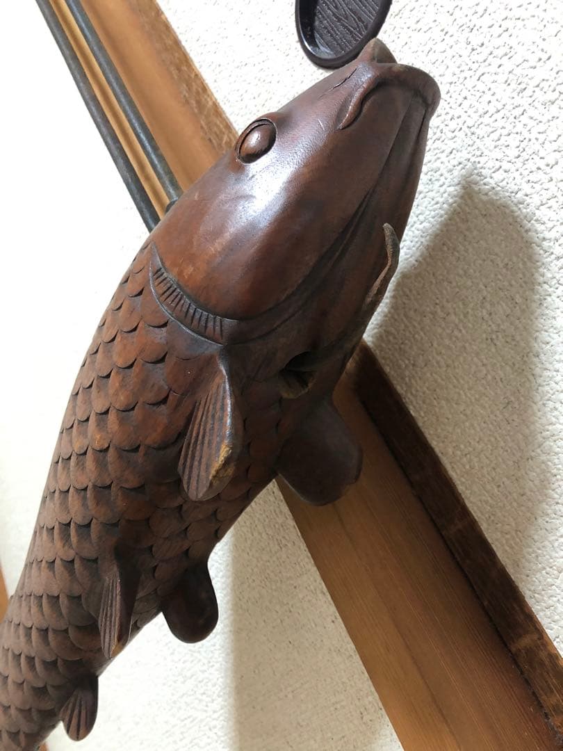 自在鉤　鯉　木彫り　囲炉裏