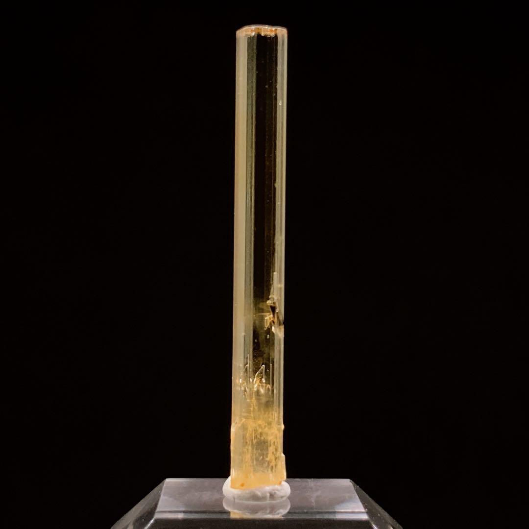 M*u様 ヘリオドール ゴールデンベリル　原石　鉱物標本　天然石　945