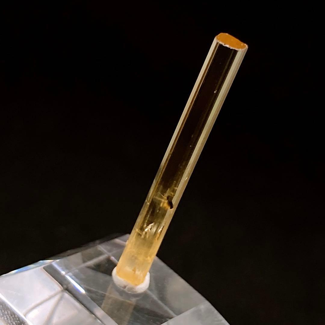 M*u様 ヘリオドール ゴールデンベリル　原石　鉱物標本　天然石　945