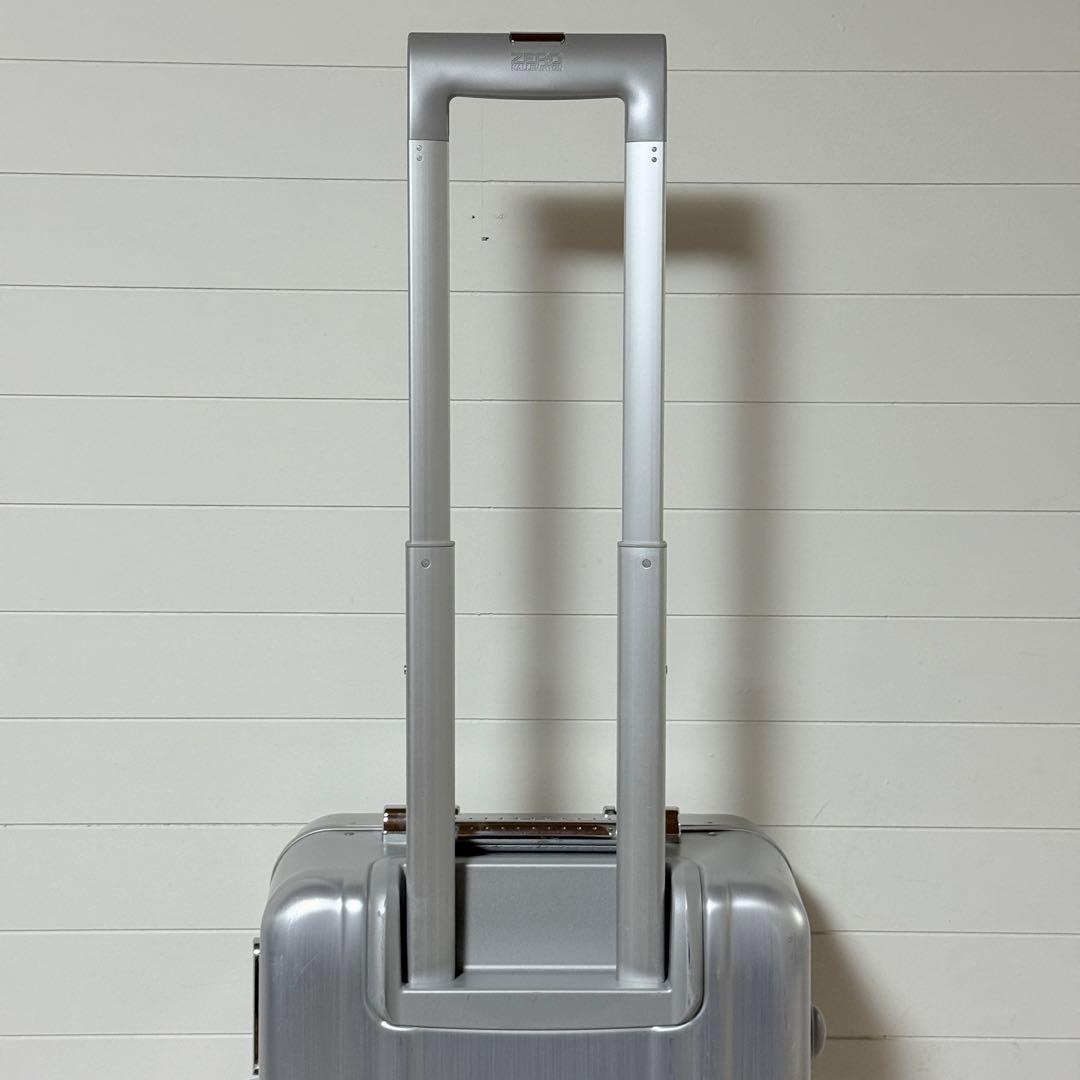 美品✨ゼロハリバートン　2輪　キャリーケース　ZRA21-SI 21インチ