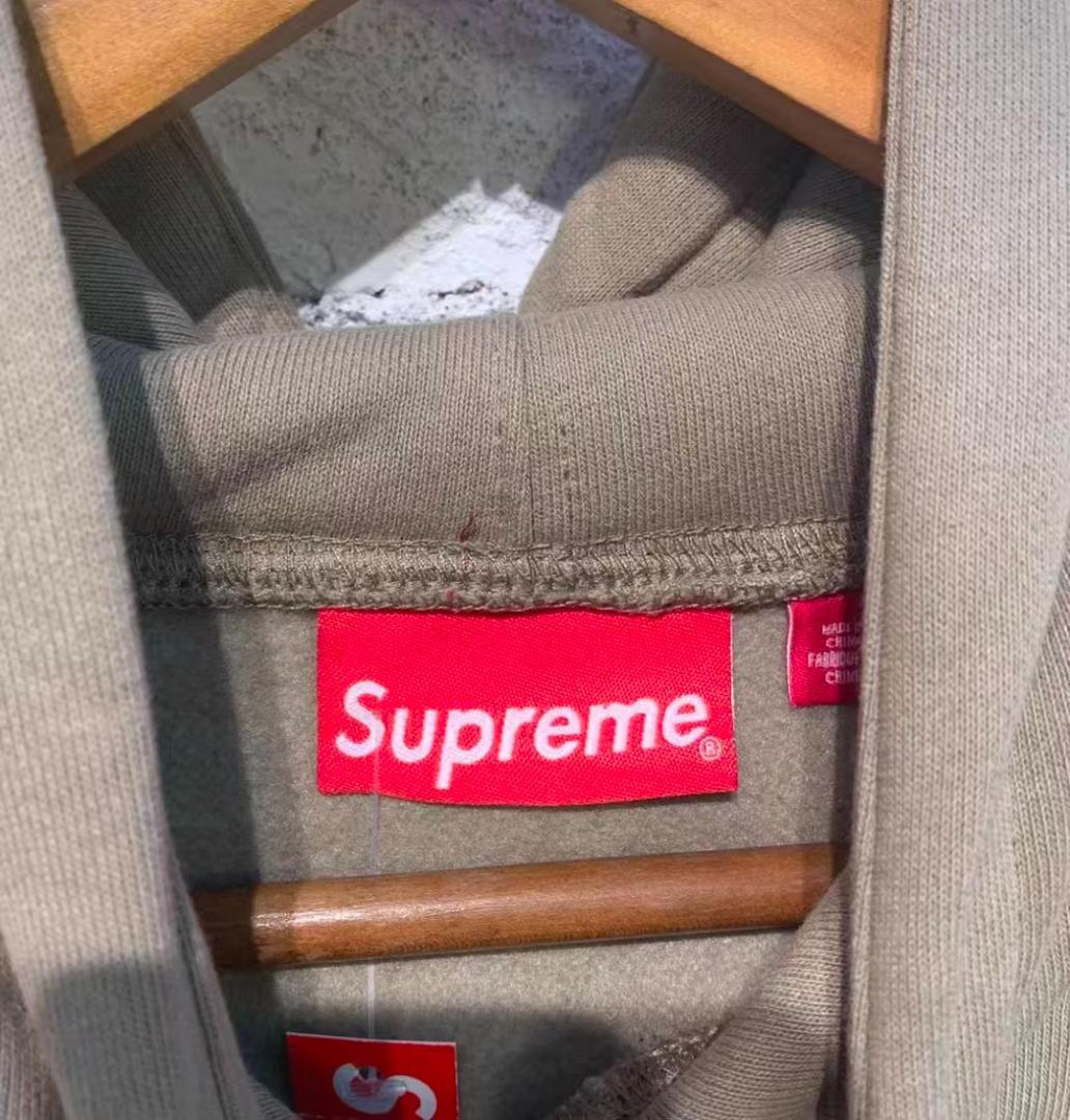 Supreme ベージュ フード付きパーカー