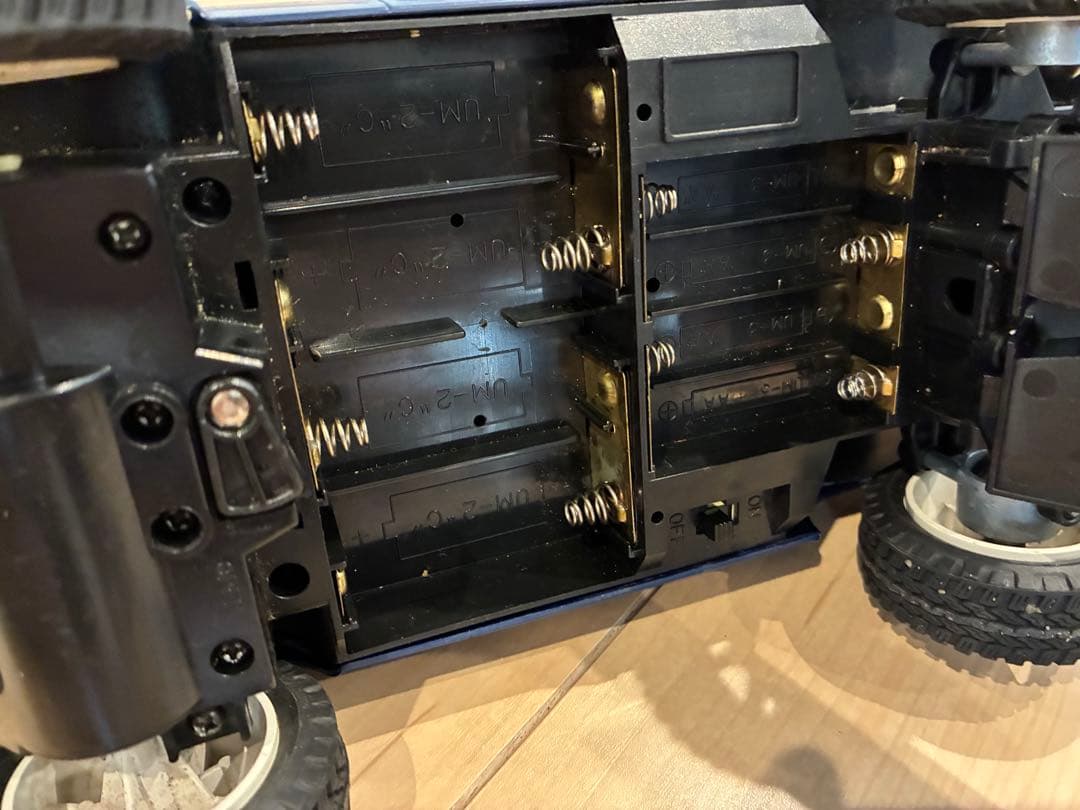 ニッコー　ハイラックス　4WDピックアップ　1/16 ラジコン　動作品