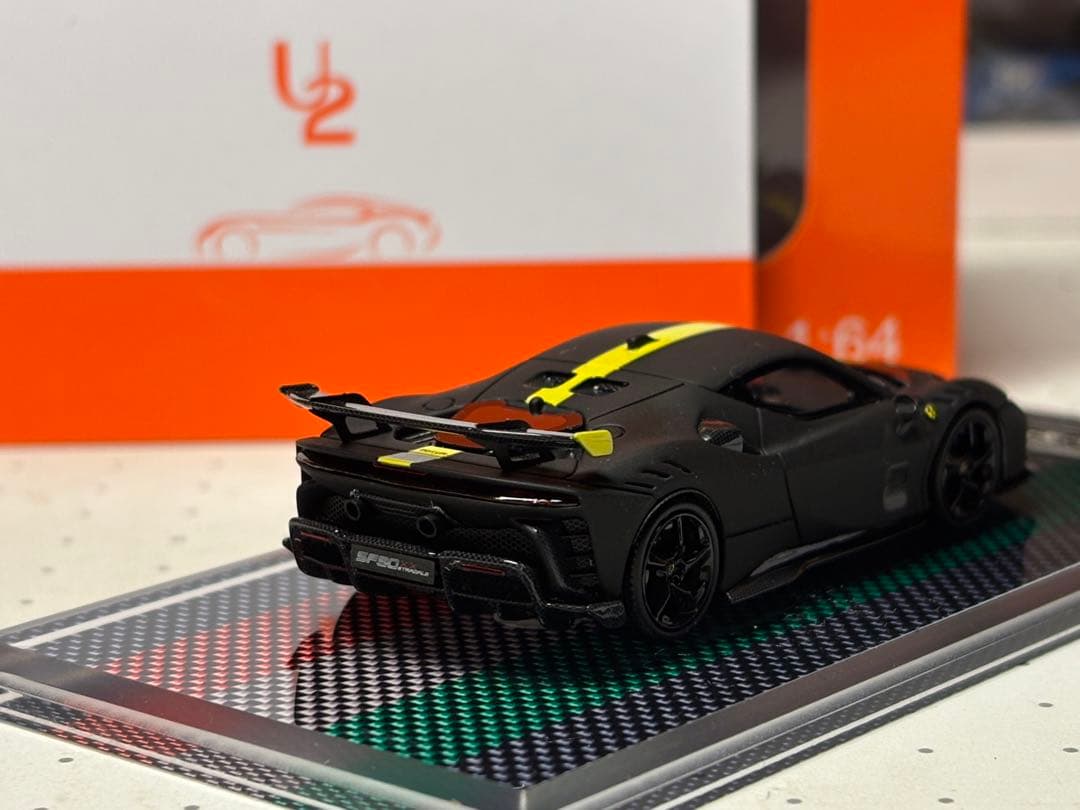 U2 model 1/64 フェラーリ SF90XX マットブラック