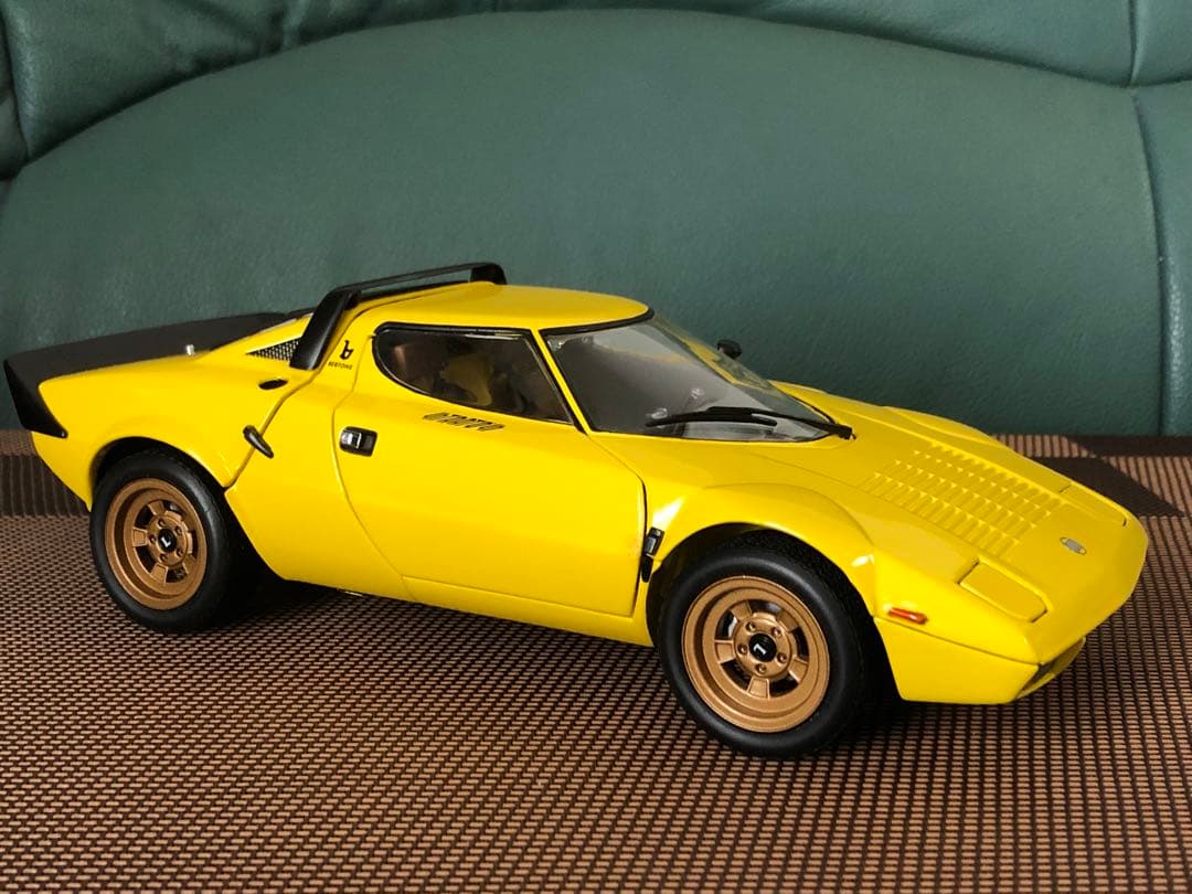 ★絶版！￼￼京商1/18 ランチア ストラトス￼ HF イエロー￼