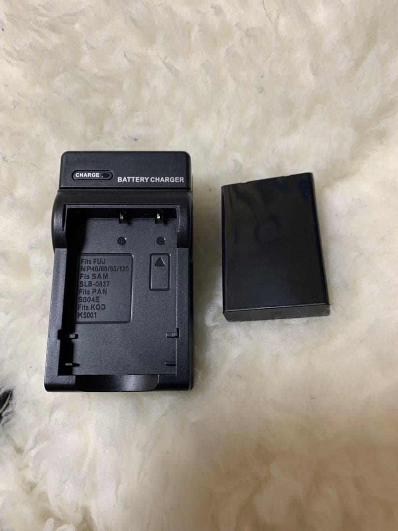 未使用　4Kビデオカメラ SONY製CMOSセンサー搭載　ハンディカメラ