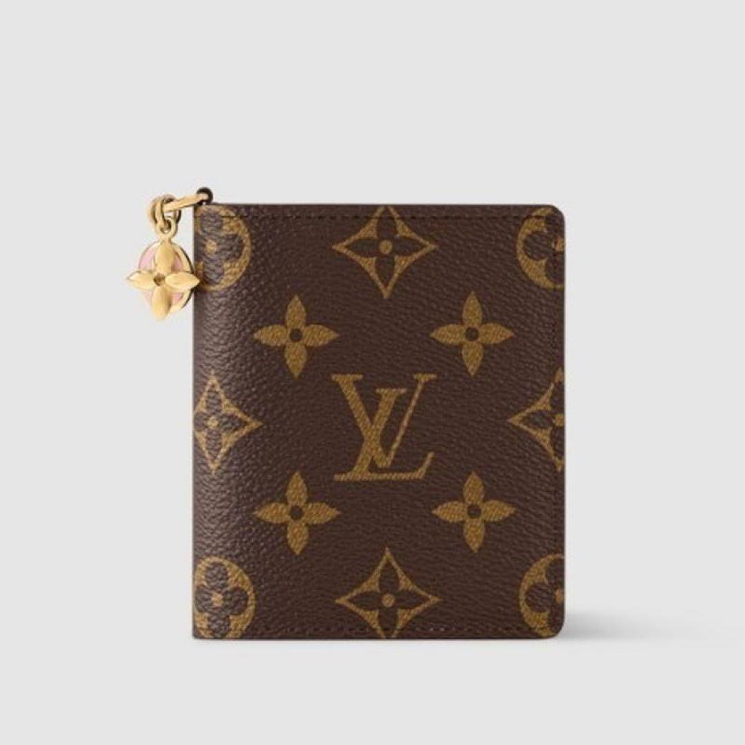 【本日限定価格】Louis Vuitton ルイヴィトン チャーム付き 財布