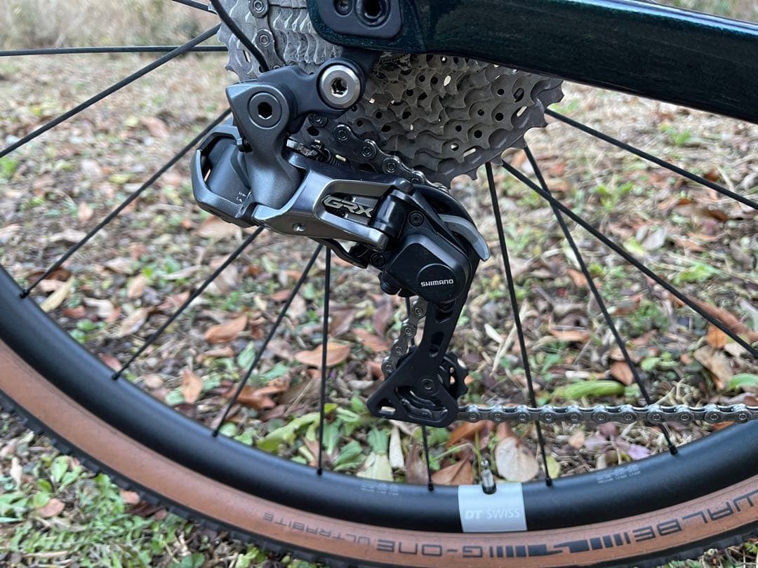 自転車本体 Atsushi GIANT REVOLT ADVANCED2GRX Di2