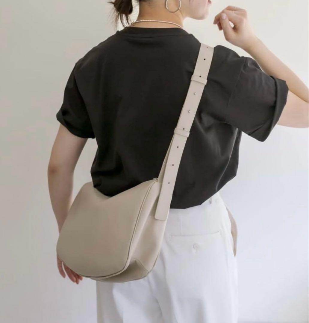 【Miyu*】イアパピヨネ 本革 スワローマチショルダーバッグ