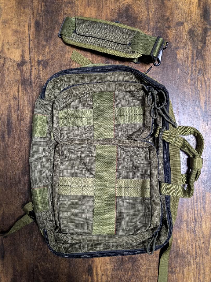 BRIEFING オリーブ 3wayビジネスバッグ