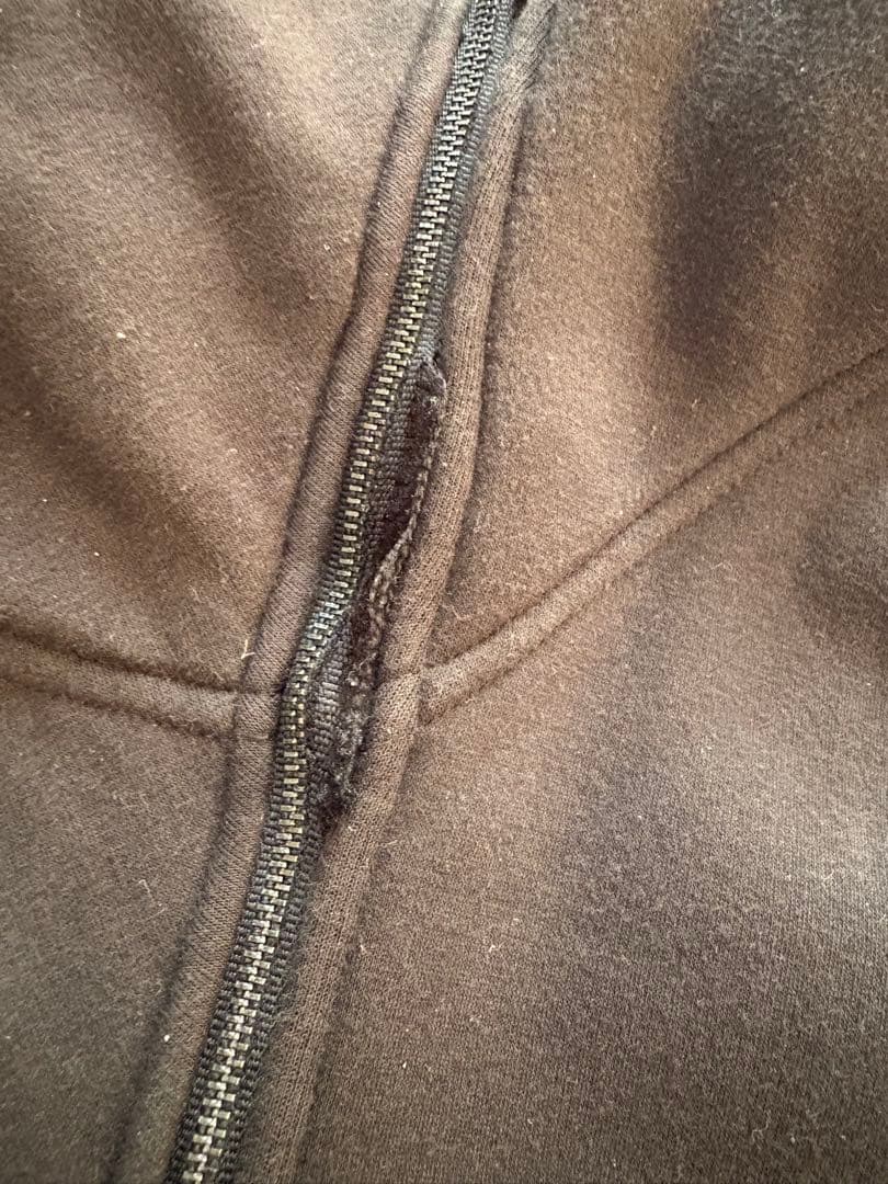 黝*様 UGG ハイネックジャケット　変形ジップ　サムホールarchive op