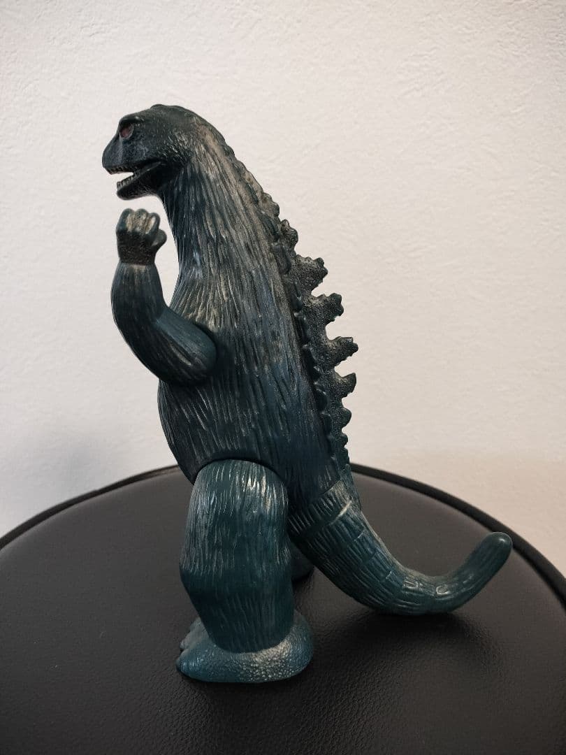 再値下げ中!!マルサン　ゴジラ フィギュア ダークグリーン 同時物