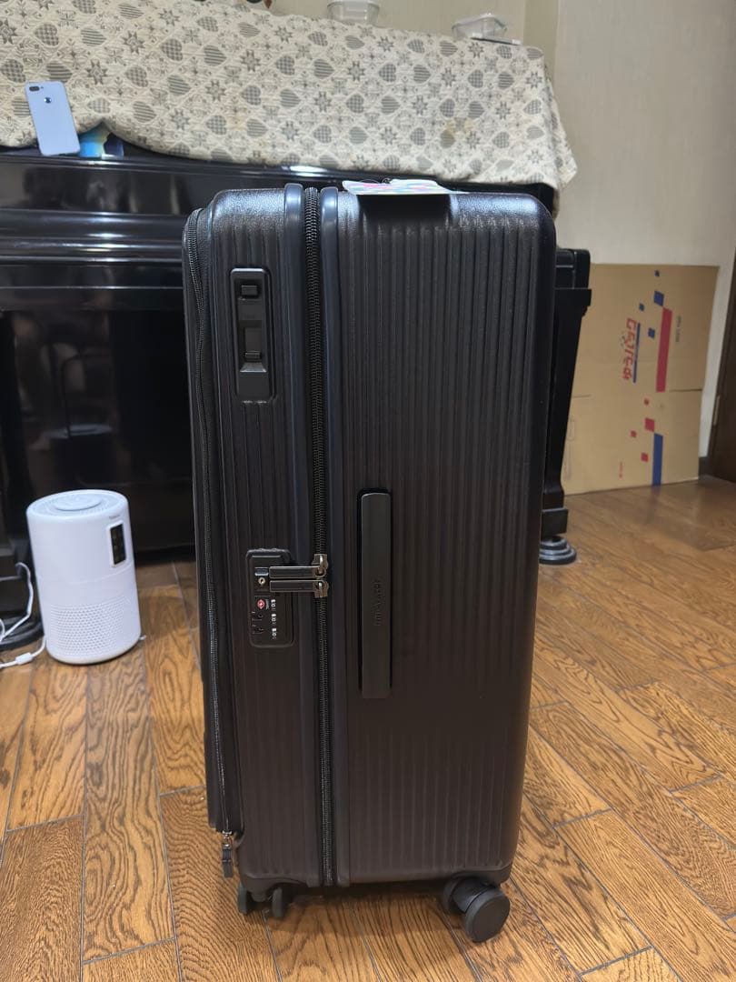 イノベーター Innovator スーツケー