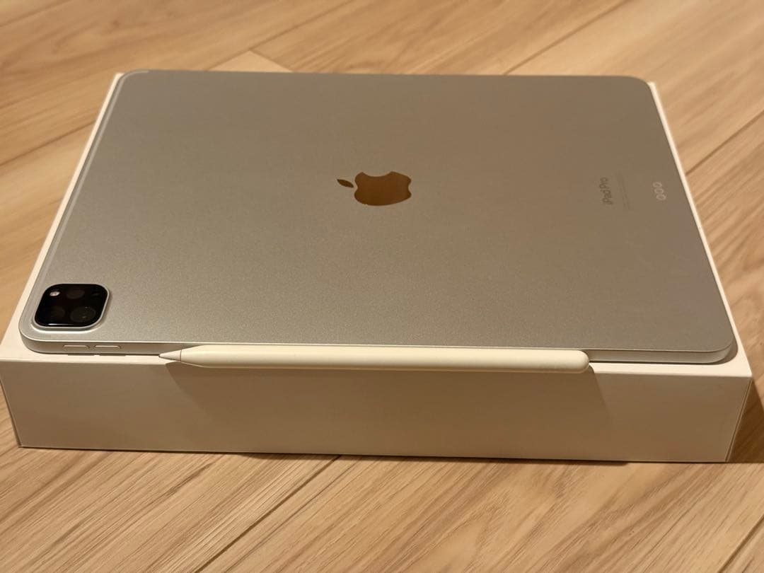 iPad Pro 12.9 第6世代 シルバー + キーボード + Pen