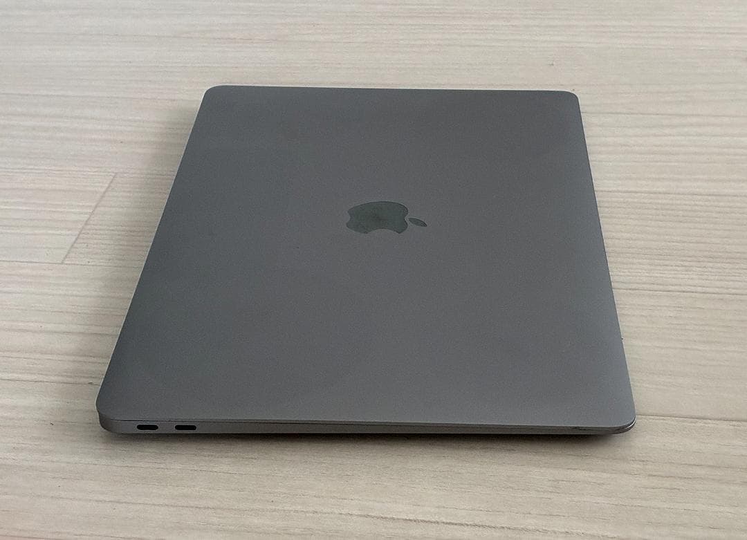 【画面なし】Apple MacBook Air(M1) A2337