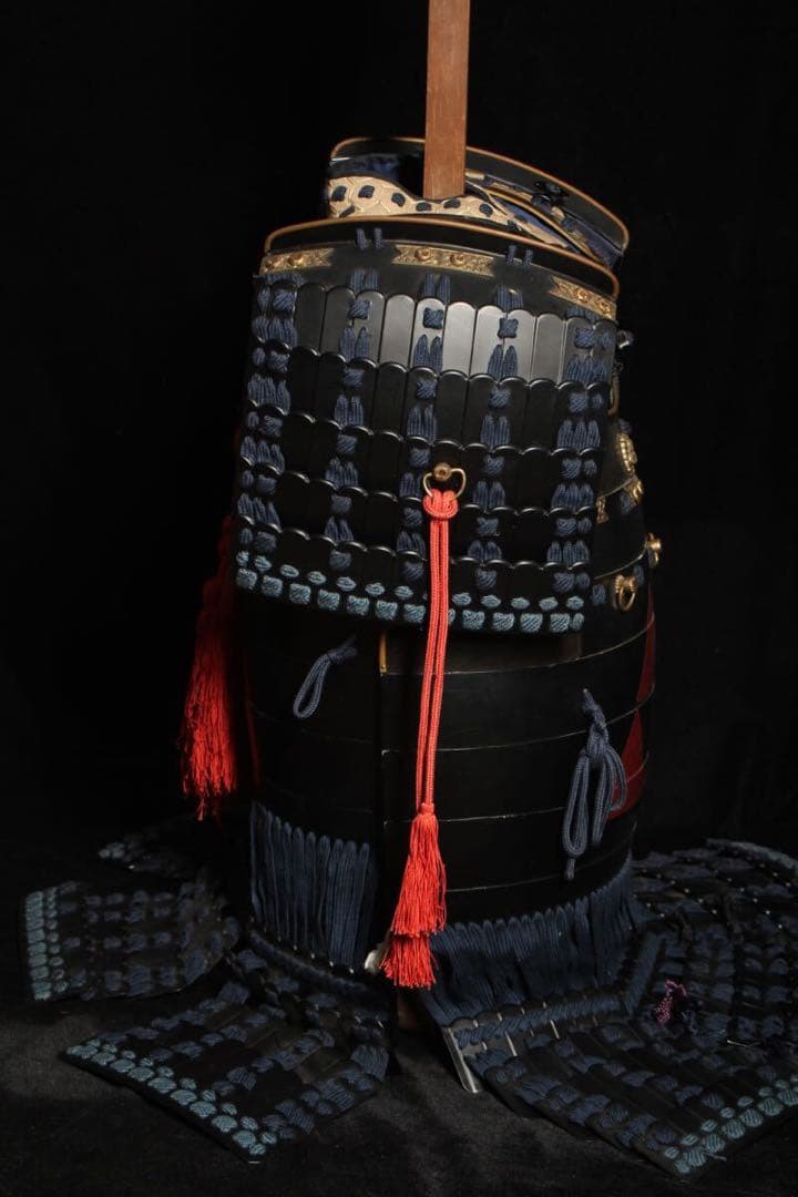 紺糸威二枚胴(家紋入) 等身大