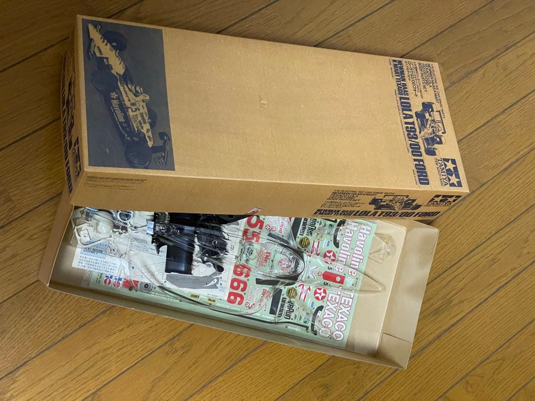 r*i様 タミヤ 1/10 ラジオコントロール ローラ T93/00 フォード