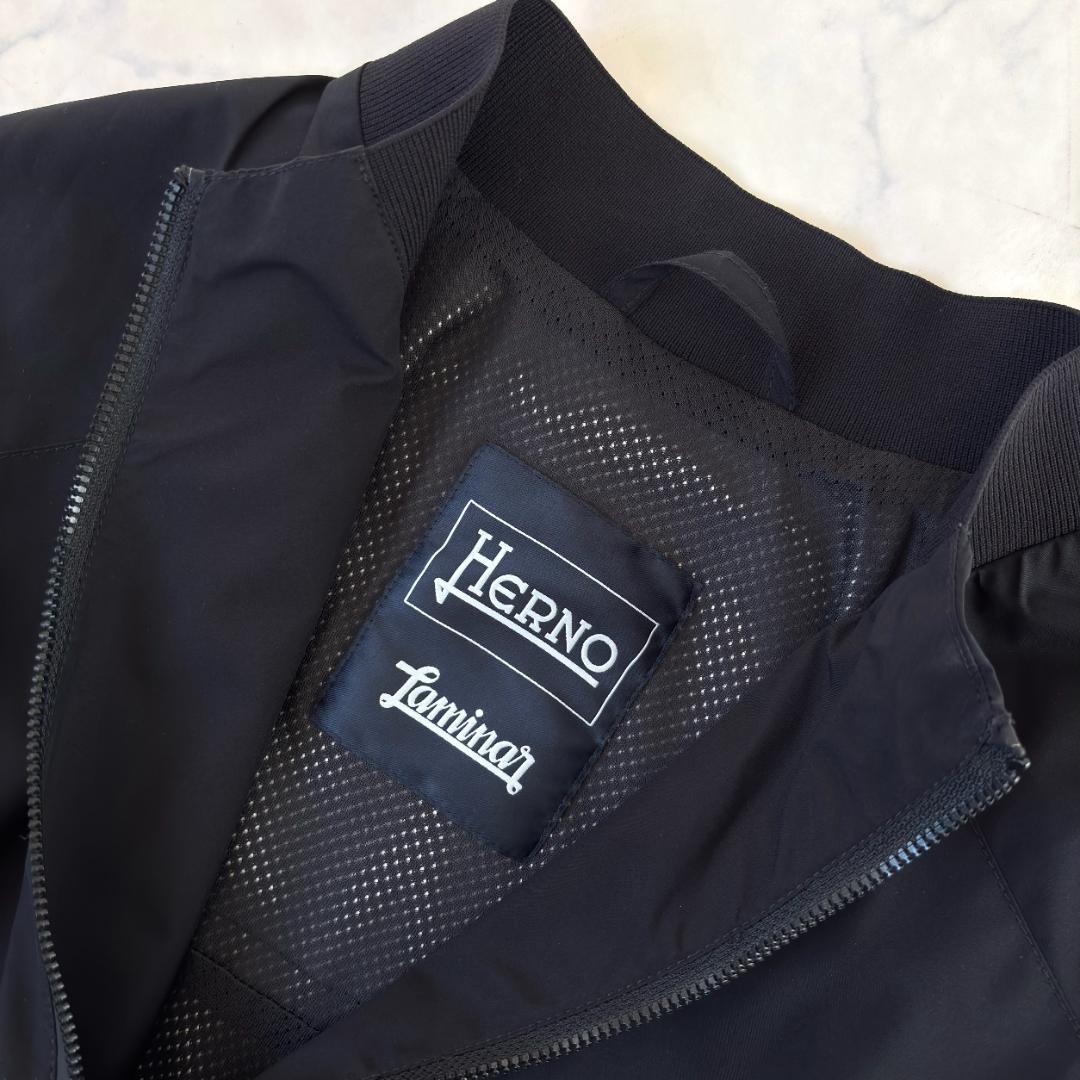 ヘルノ ラミナー ゴア Gore ロゴ ジップアップブルゾン 黒 46 tv1
