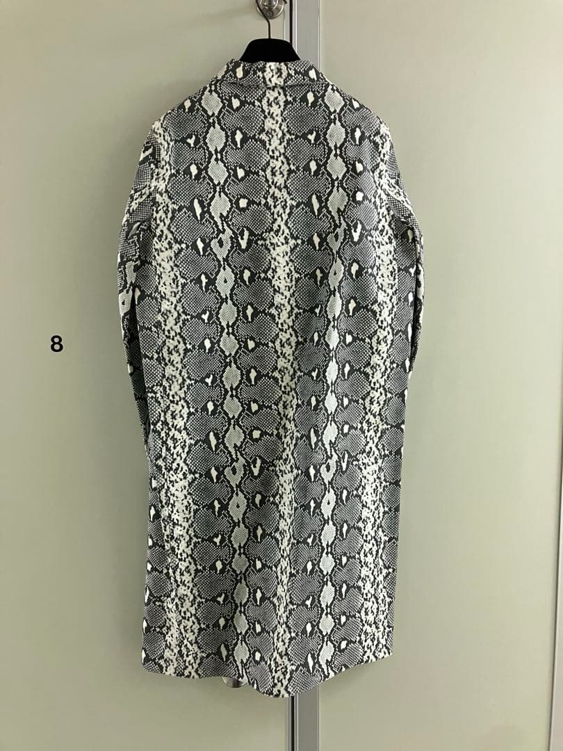 【MACKINTOSH×HYKE】パイソン柄 チェスター コート