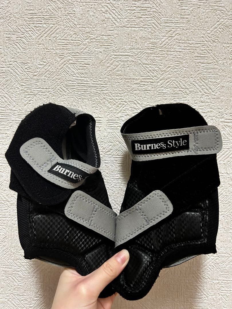 Burnes Style グローブ　シューズ Sサイズ