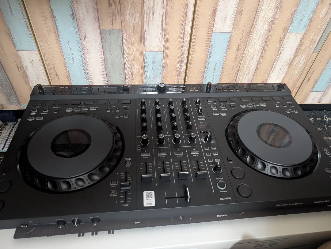 Pioneer AlphaTheta DDJ-GRV6 DJコントローラー