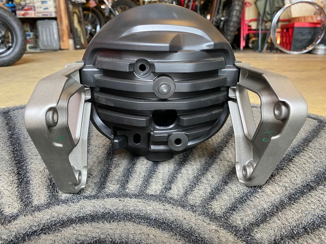 G947 ハンターカブ CT125 JA65 ライト 新車外し モンキー125