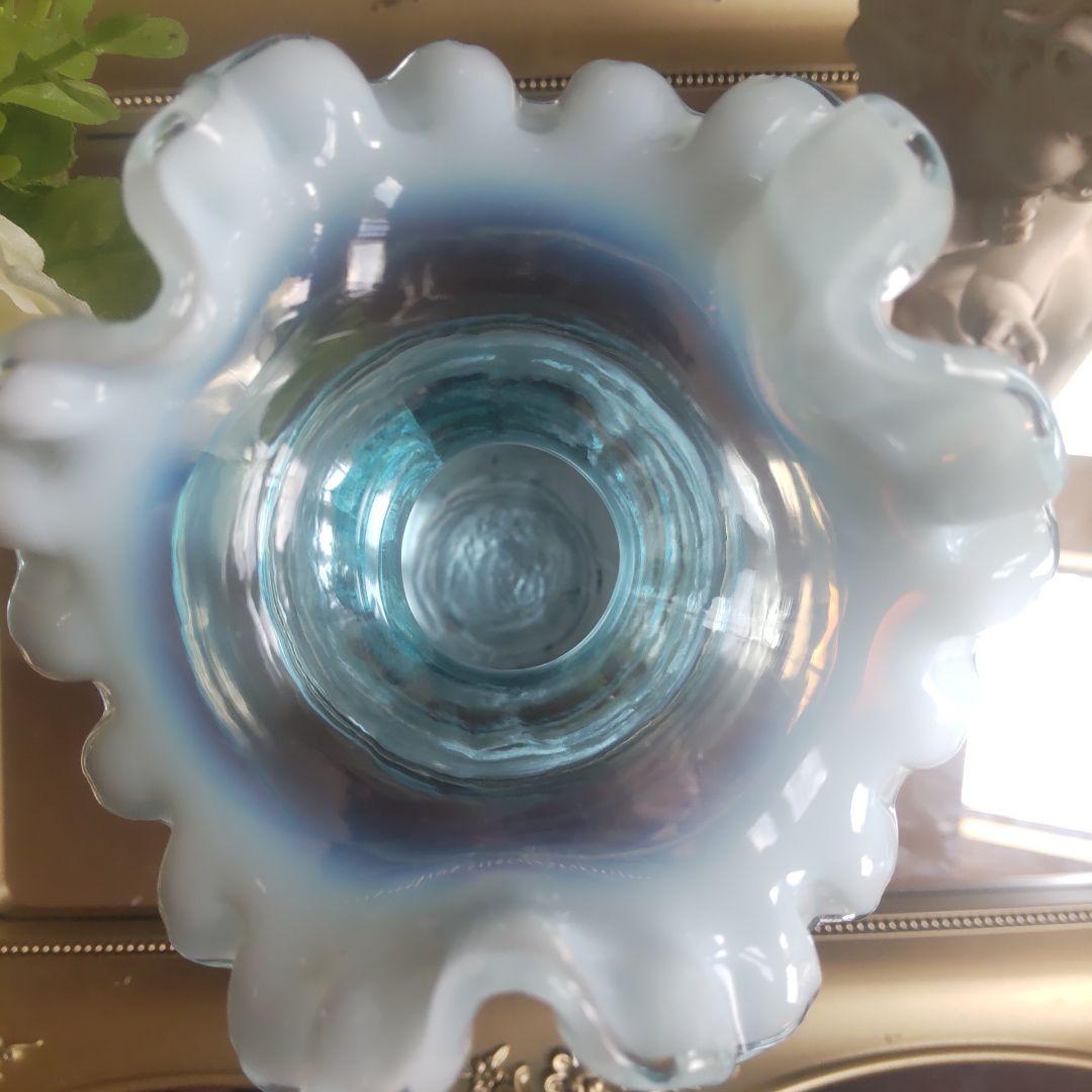 【お値下げ】フェントン　ラッフル花瓶　フリル　オパールセント　ヴィンテージ