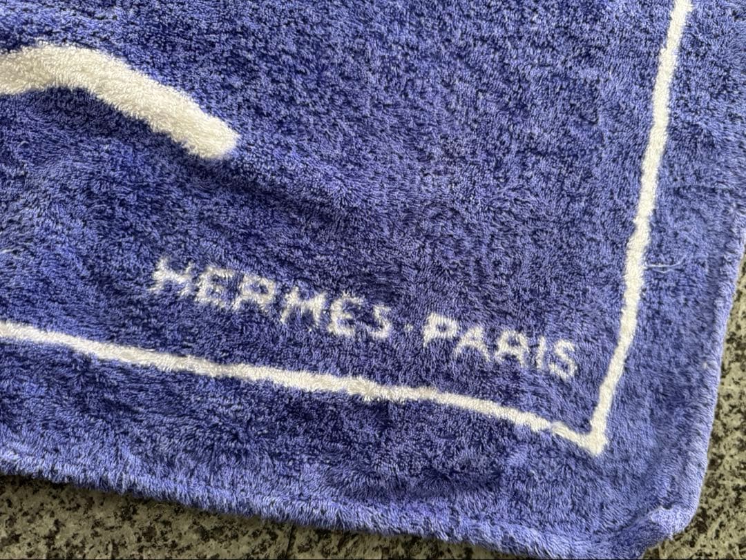 HERMES バスタオル　ビーチタオル