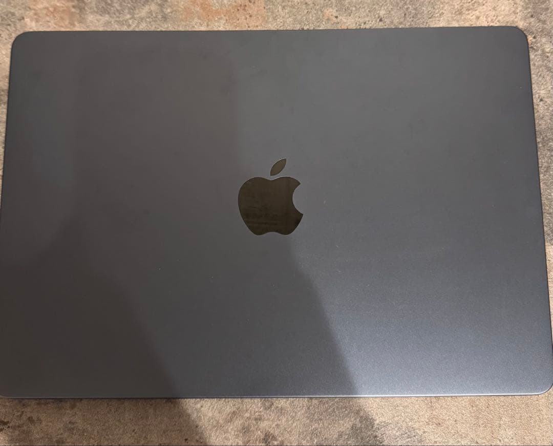 Apple MacBook Air スペースグレー M2 2022