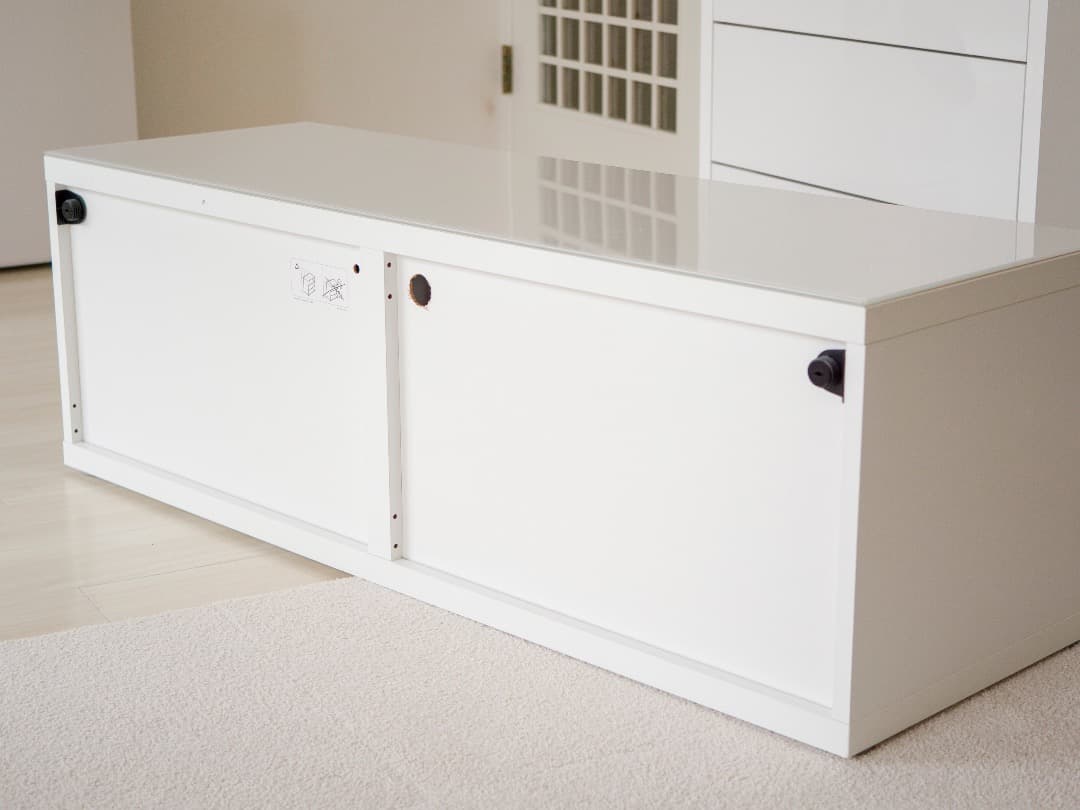 IKEA BESTAベストーローボード　幅120cm　ホワイトガラス天板　美品