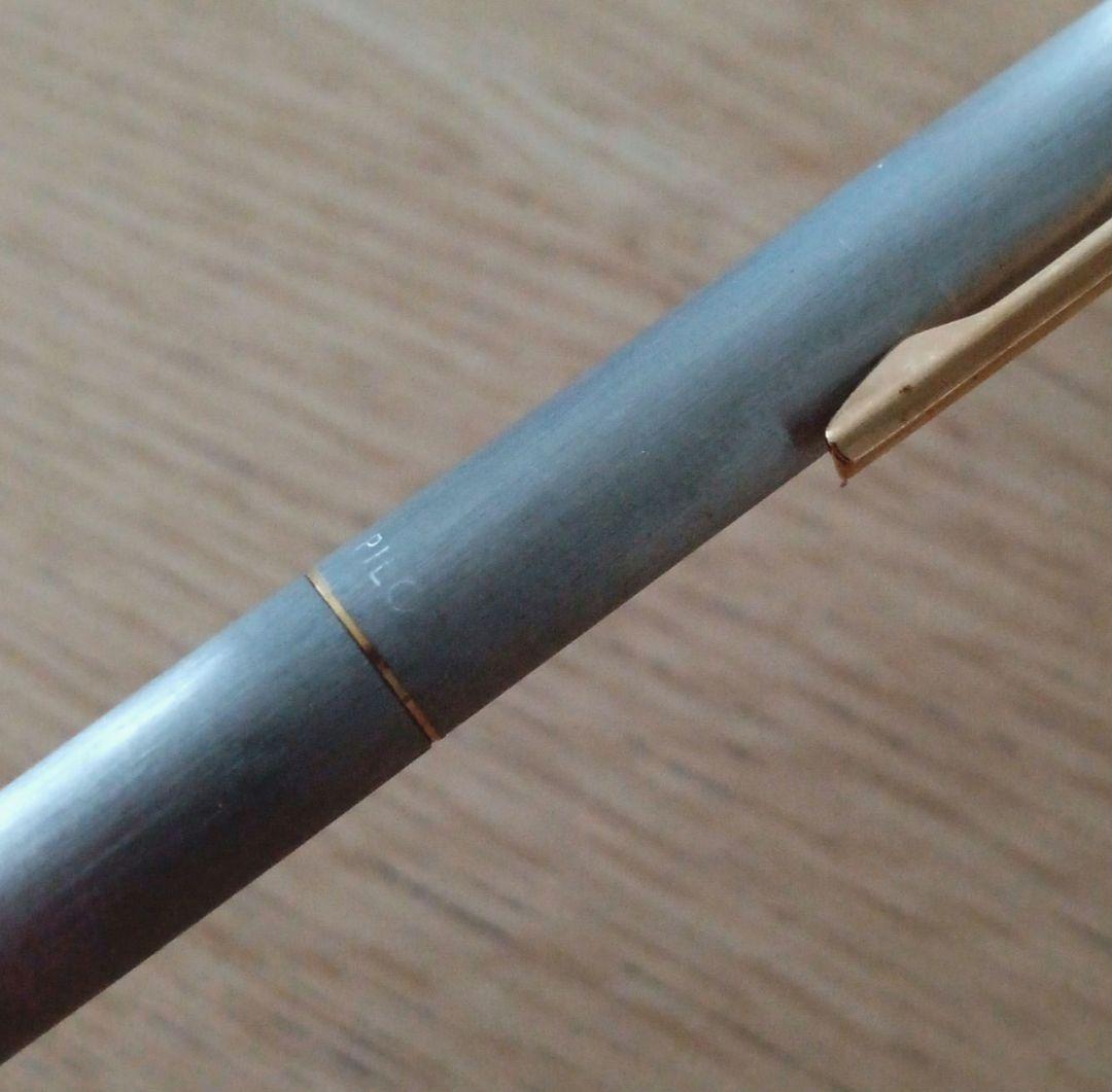 パイロット　T　シャープペンシル　0.5mm　ノック式　日本製　シルバーゴールド