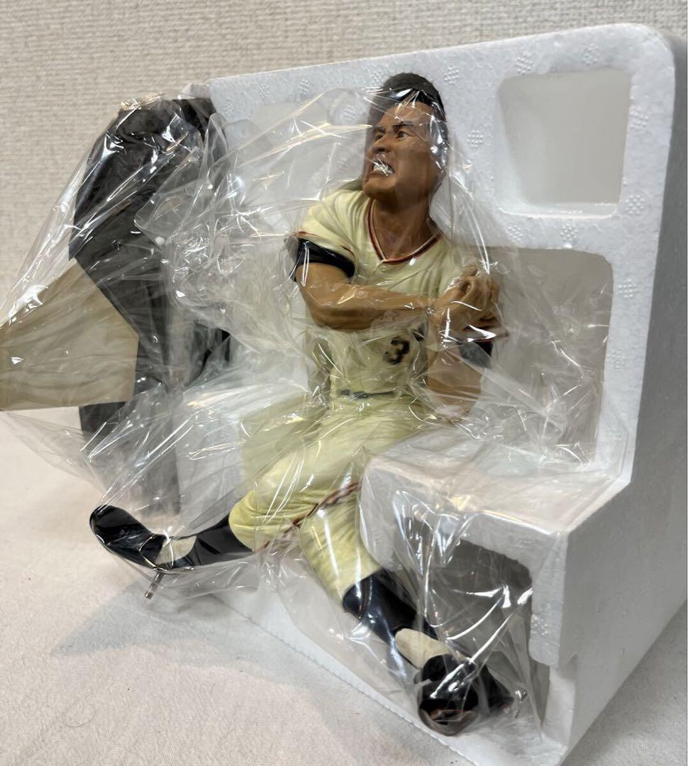 長嶋茂雄 「魂のフルスイング」フィギュア 専用ケース付き