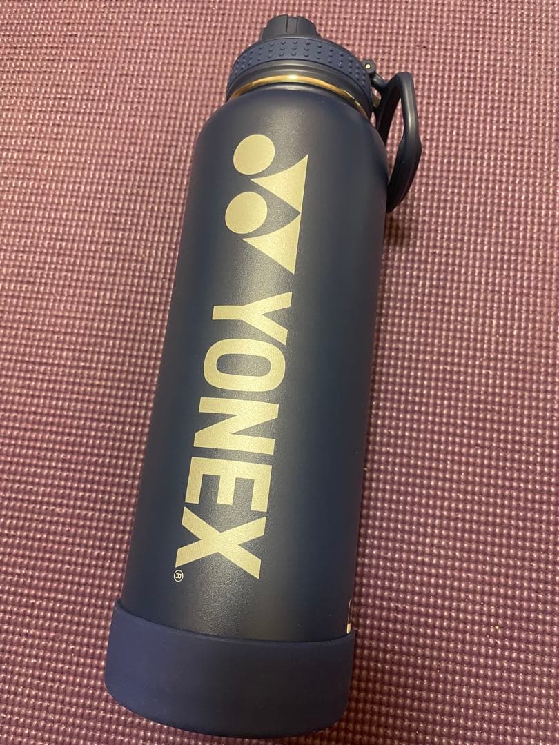 YONEX 水筒　激レア　ネイビー　1.17リットル