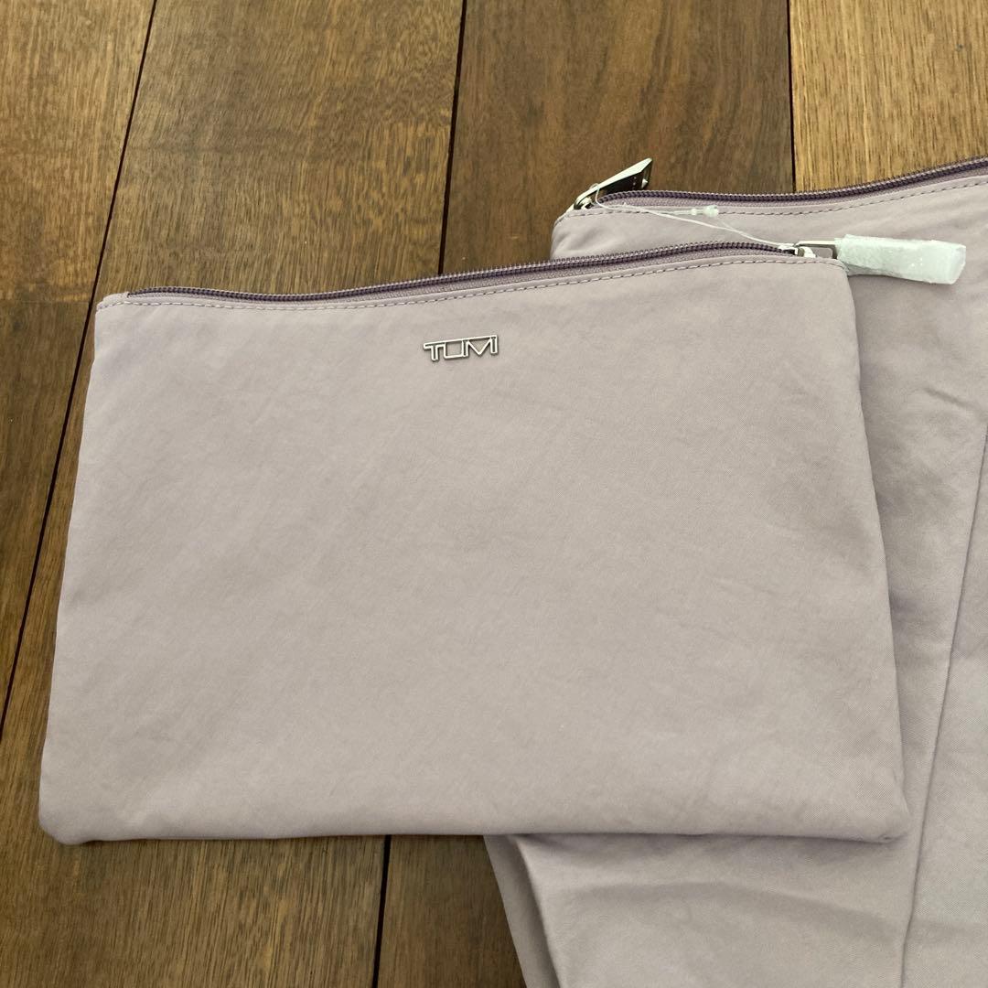 【新品未使用】TUMI 折りたたみバッグ ライトグレー