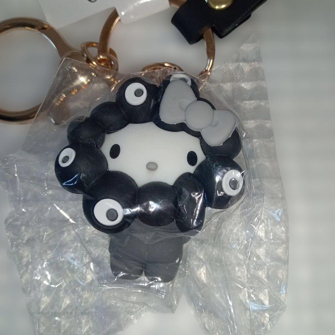 う*ぶ様 新品未使用　サンリオ 黒ミャクミャク なりきり キーホルダー コンプリ