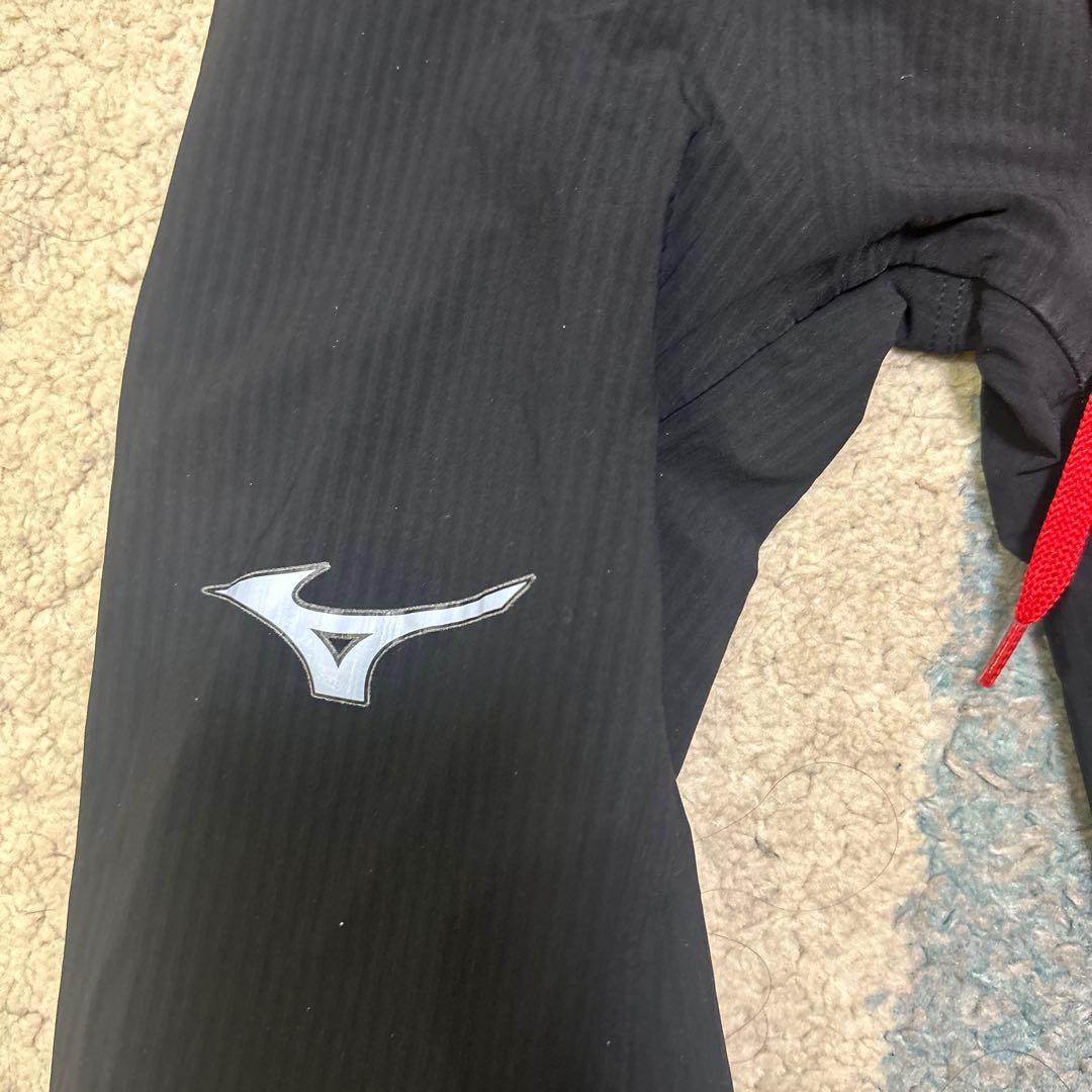 美品⭐︎Mizuno ブラック競泳水着 ストライプ　Ｍサイズ