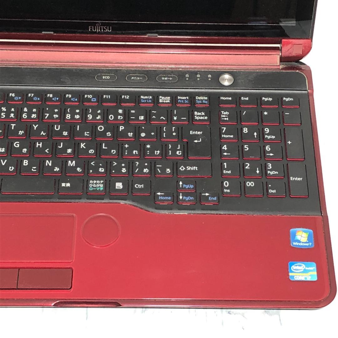 富士通 ノートパソコン本体 Core i7/SSD640GB/8GB/Win10