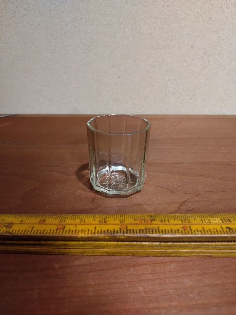 明治ガラス 型吹 10角 猪口