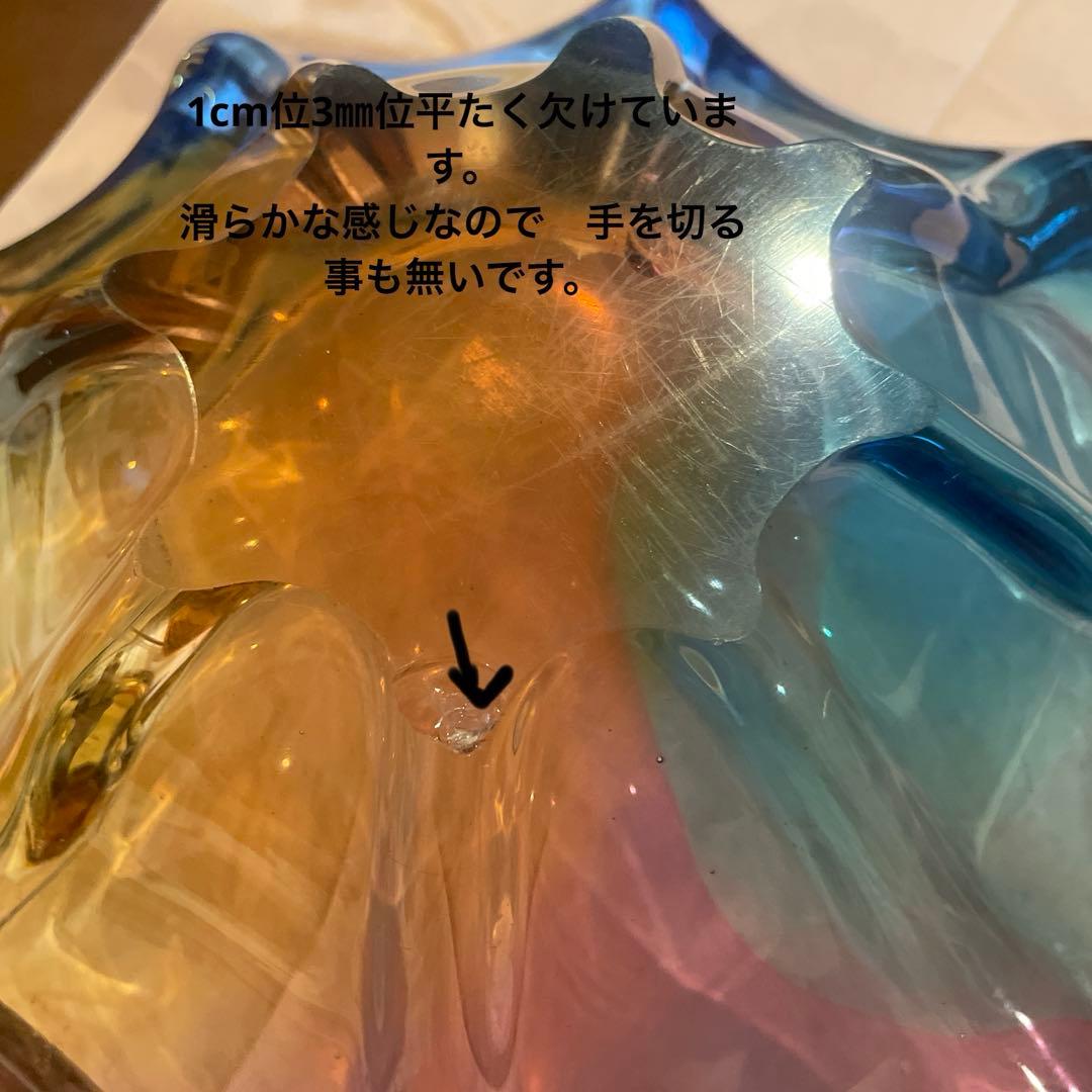 多色波状デザインガラスボウル