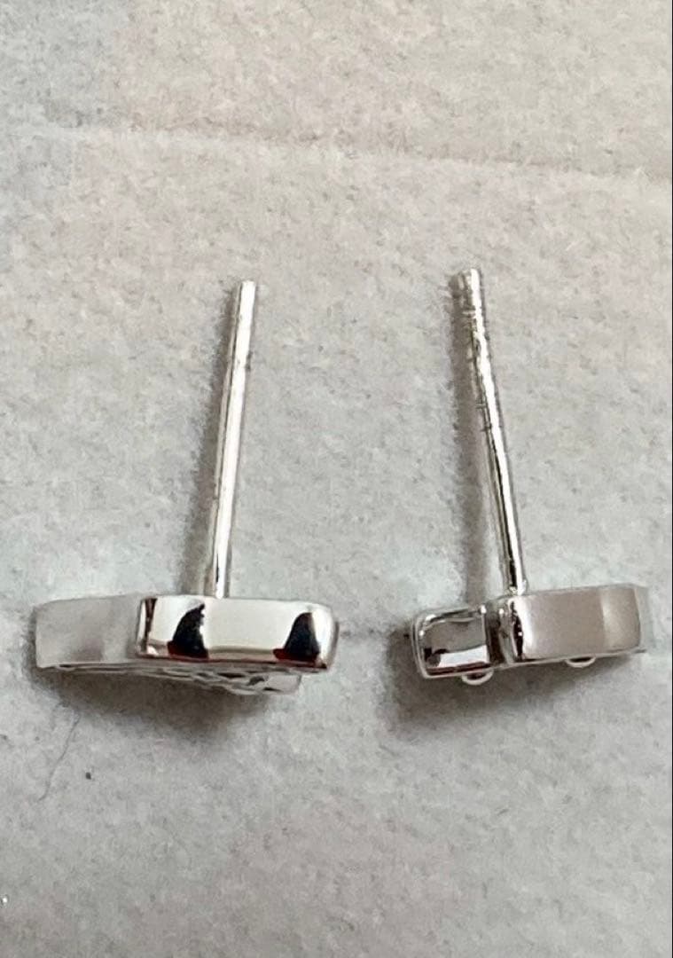 ヴィヴィアンウエストウッド　シルバー925オーブピアス