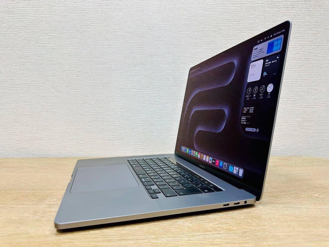 2022年OS】 美品MacBook Pro i7／512G／Office付き