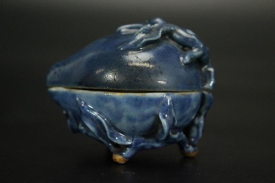 龍茶道具 中国美術 青花 果実 香合 古美術(AZ994)
