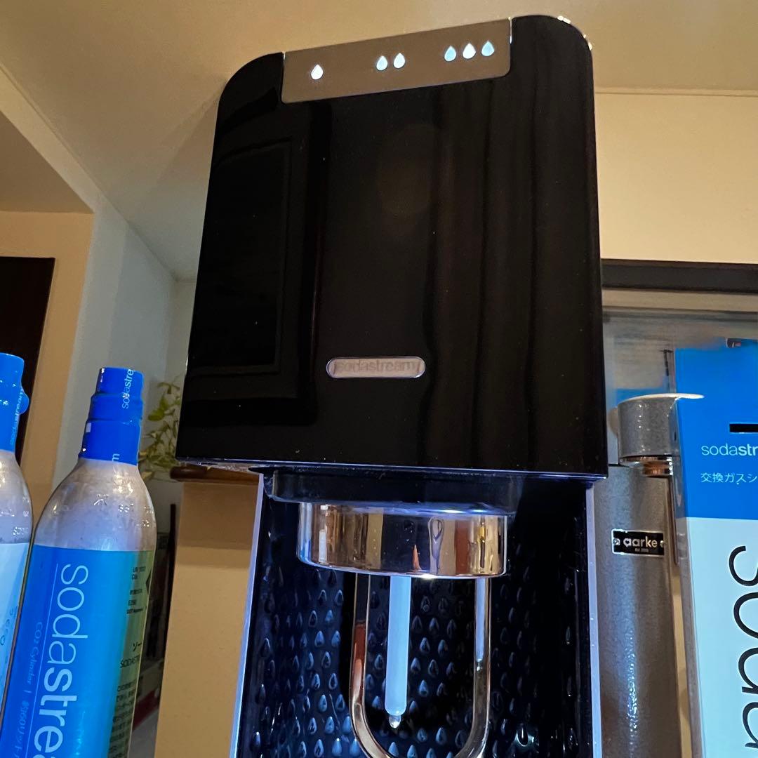 年末年始セール　ソーダストリーム パワー ガスシリンダー2本　1Lボトル1本付