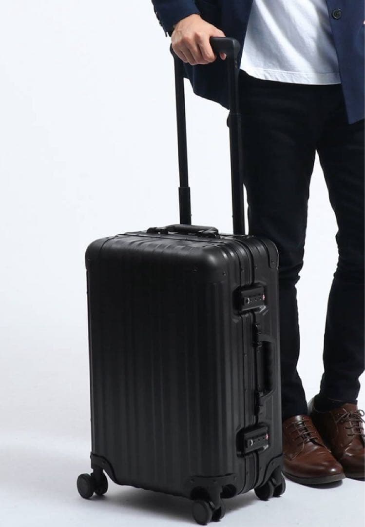 新品未使用　リカルド　アルミニウム　スーツケース　マットブラック20インチ40ℓ