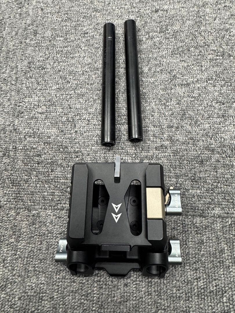 TILTA 15mm LWS ベースプレート　ロッド付き