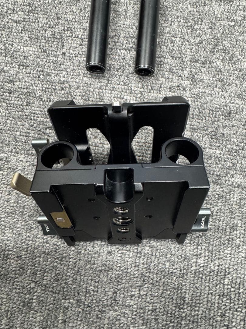 TILTA 15mm LWS ベースプレート　ロッド付き