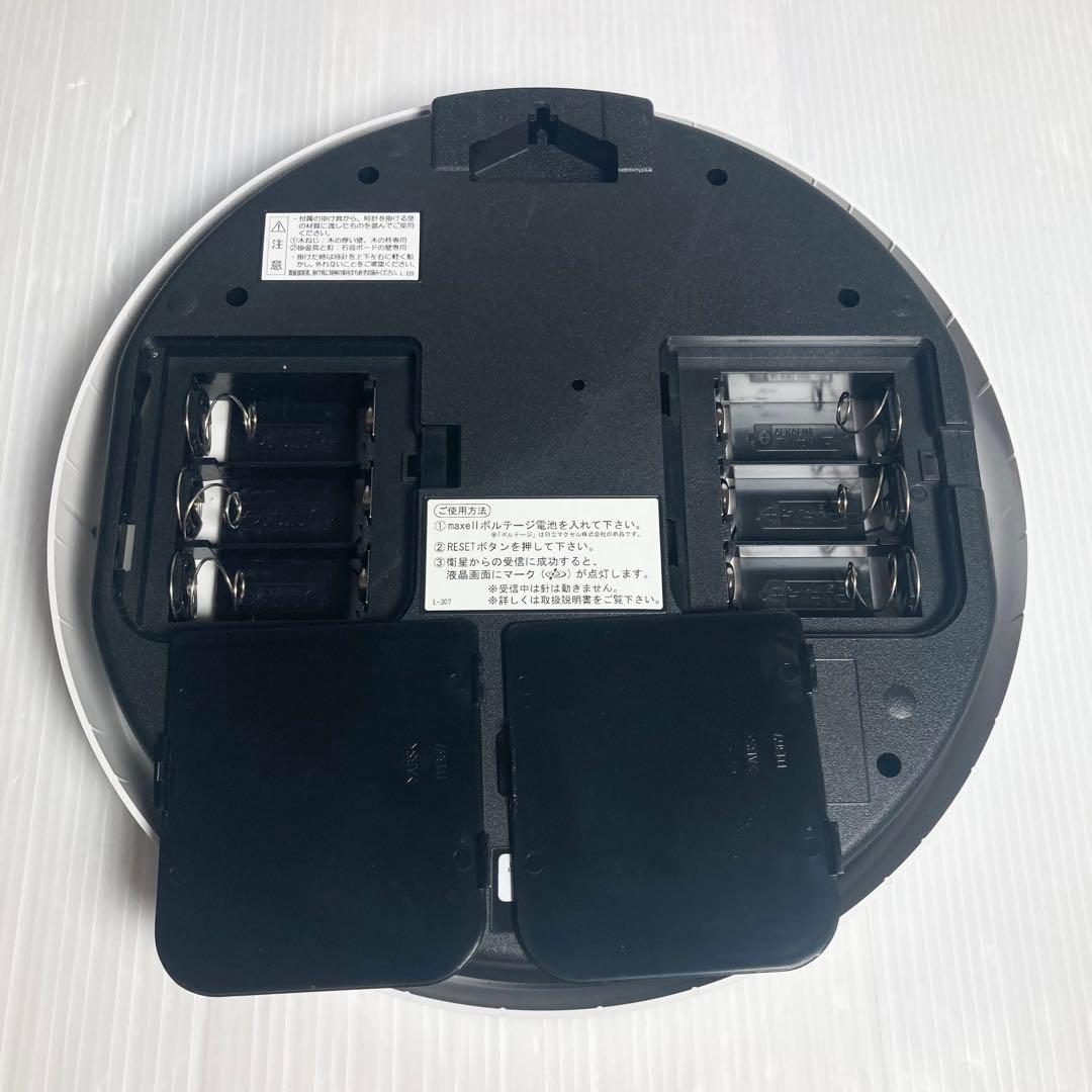 美品 SEIKO 壁掛け時計 衛生電波時計 GP219W オフィス アナログ