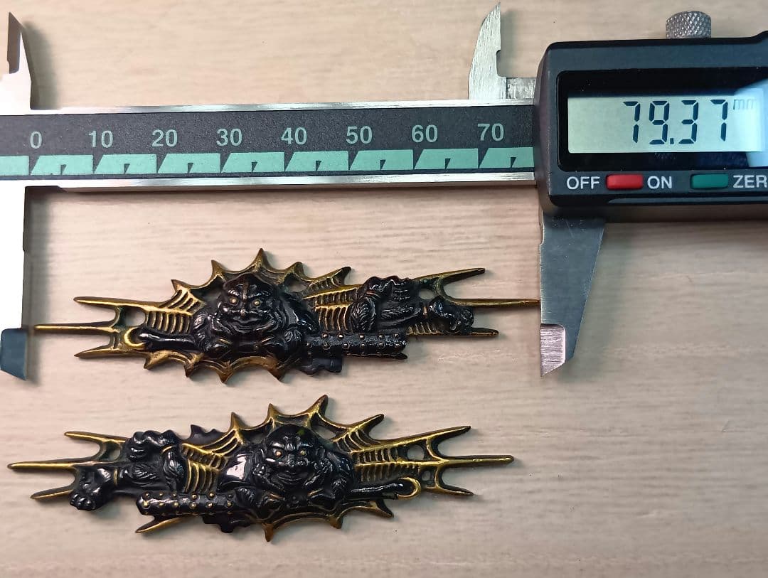 煙草入れ前金具／大目貫／蜘蛛仙人