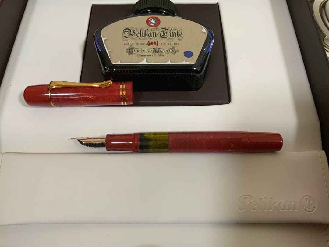 Pelikan 万年筆 限定 M101 ブライトレッド インク付き