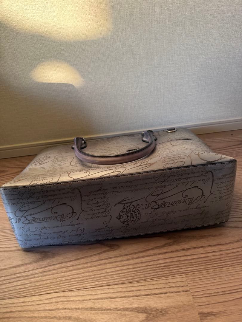 ベルルッティ　ビジネスバック